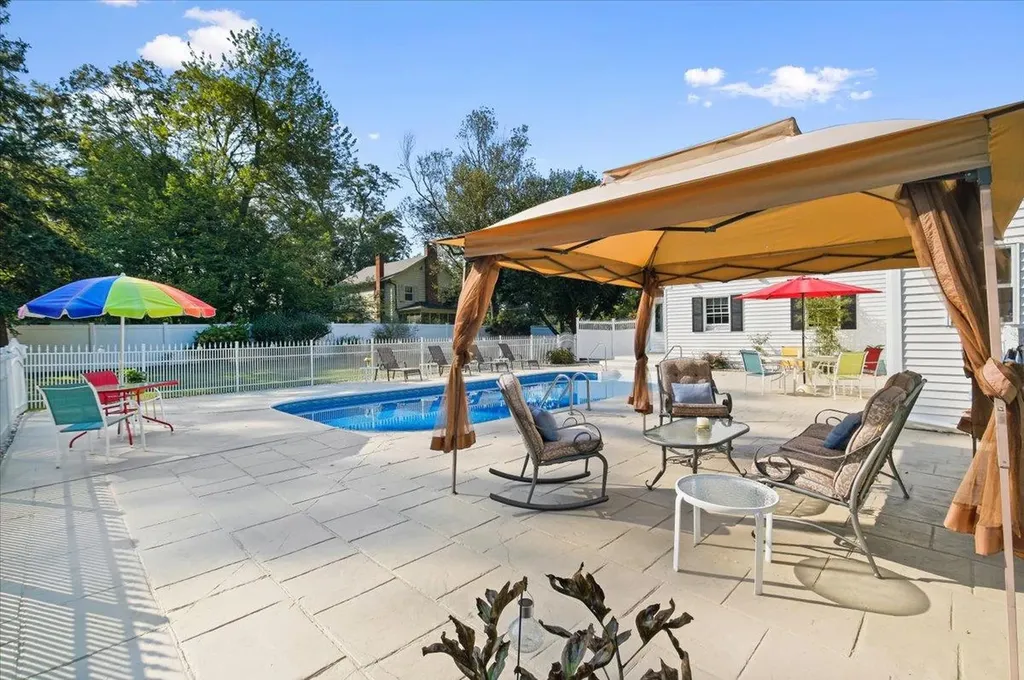 82 E Cedar Street Poughkeepsie NY 12601