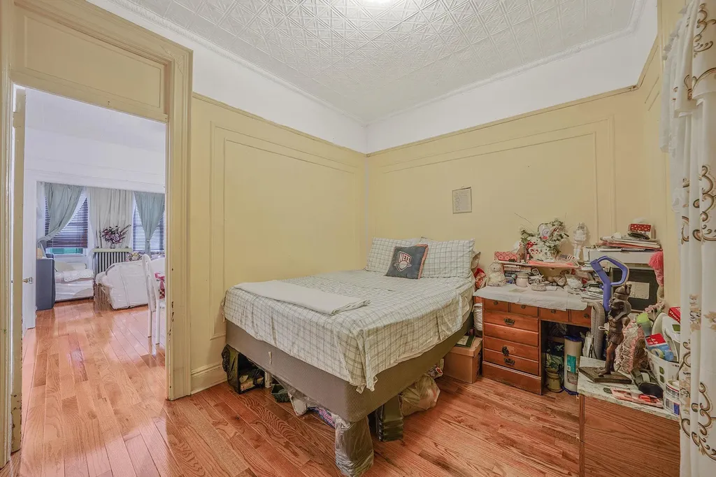 295 Autumn Avenue Brooklyn NY 11208