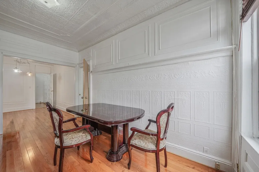 295 Autumn Avenue Brooklyn NY 11208