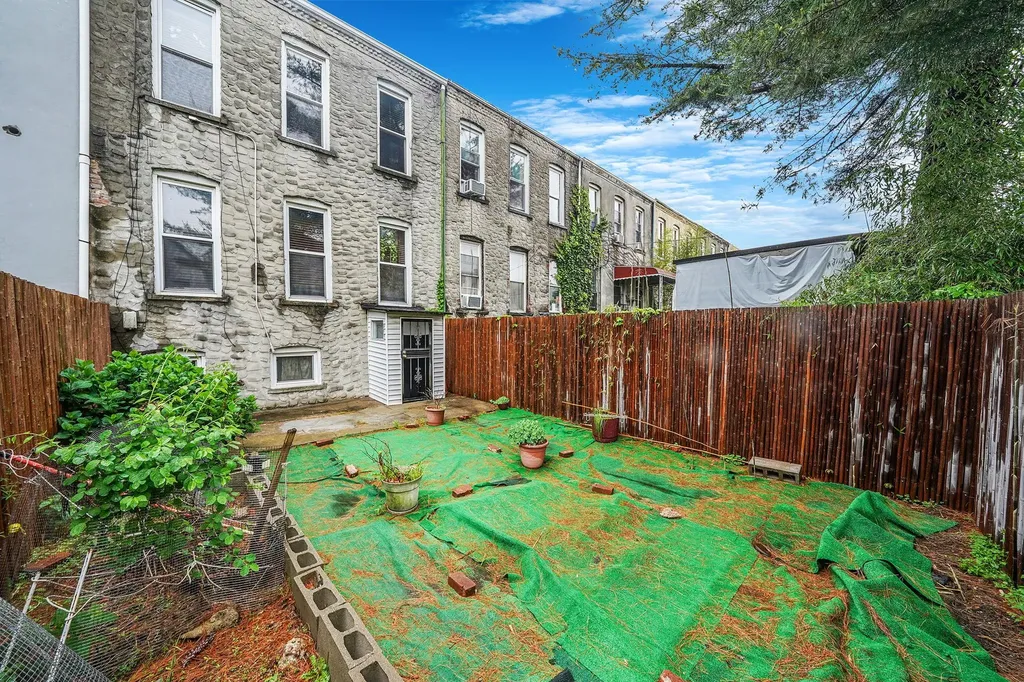 295 Autumn Avenue Brooklyn NY 11208