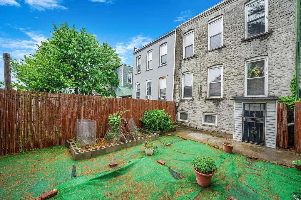 295 Autumn Avenue Brooklyn NY 11208