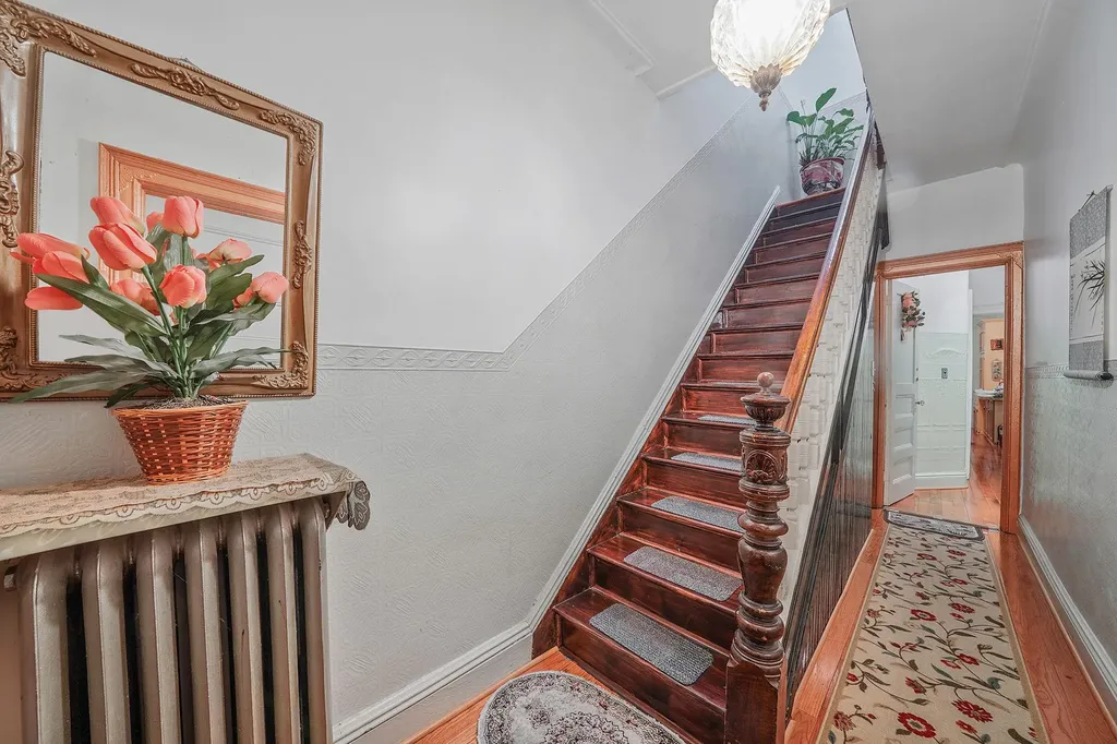 295 Autumn Avenue Brooklyn NY 11208