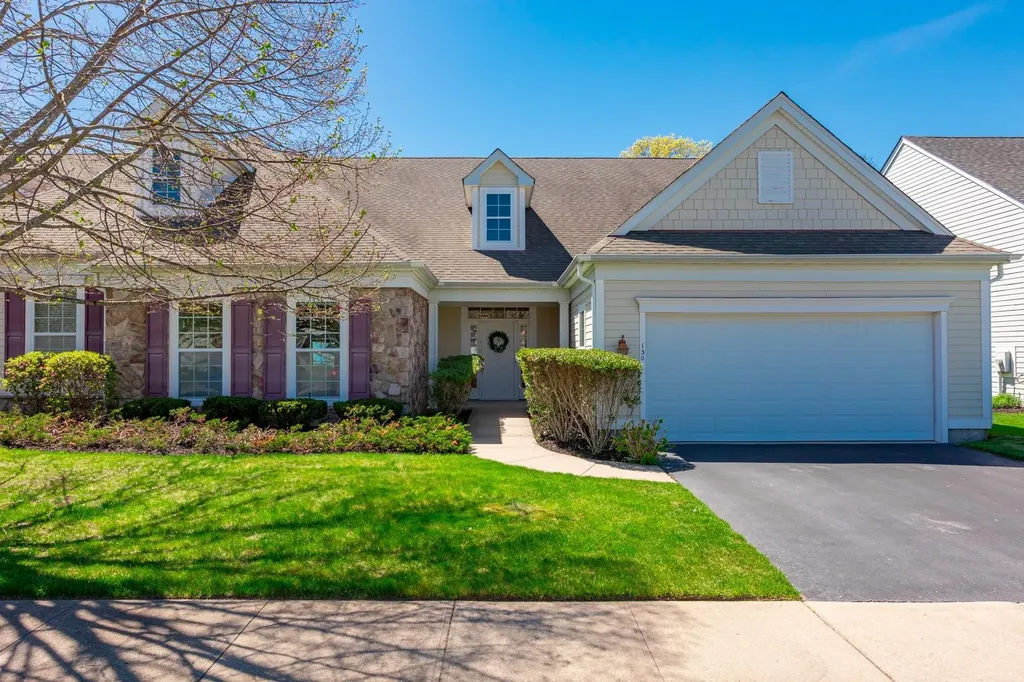 130 Scott Drive W Westhampton NY 11977