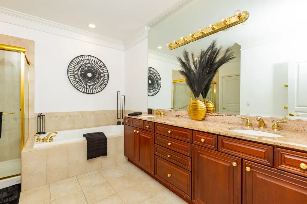 130 Scott Drive W Westhampton NY 11977
