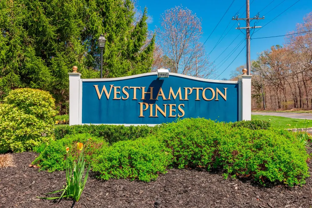 130 Scott Drive W Westhampton NY 11977