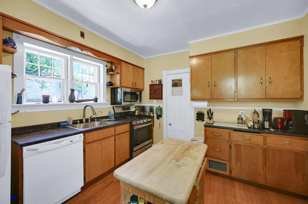 864 Paulding Street Peekskill NY 10566
