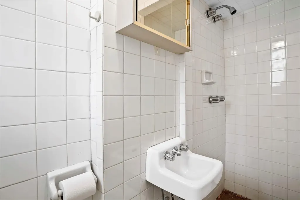 1804 Avenue X Brooklyn NY 11235