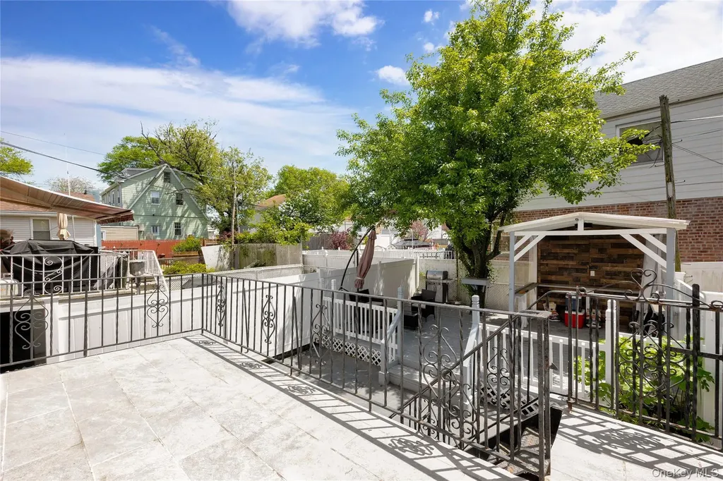 3152 Randall Avenue Bronx NY 10465