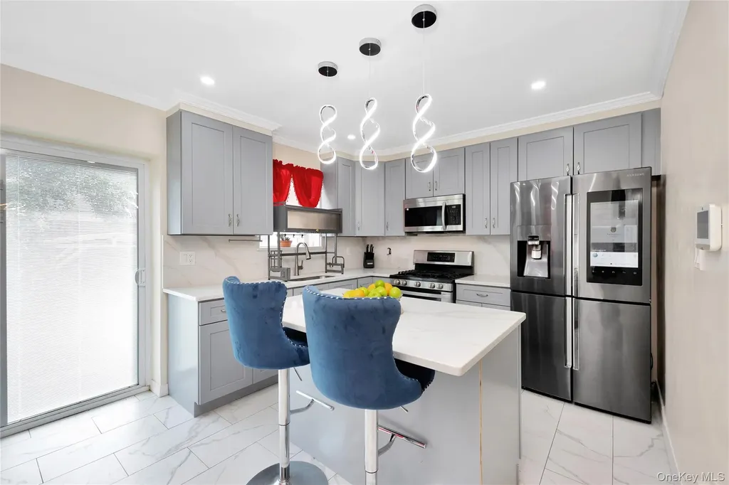 3152 Randall Avenue Bronx NY 10465