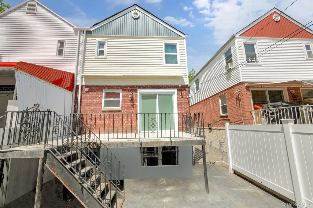 3152 Randall Avenue Bronx NY 10465