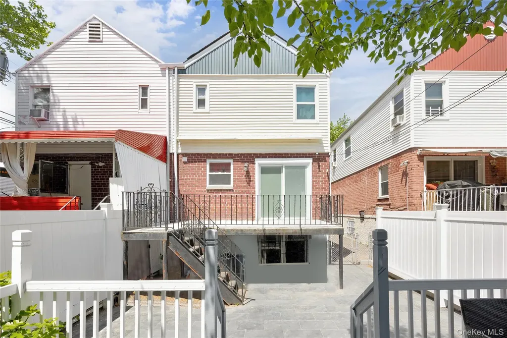 3152 Randall Avenue Bronx NY 10465