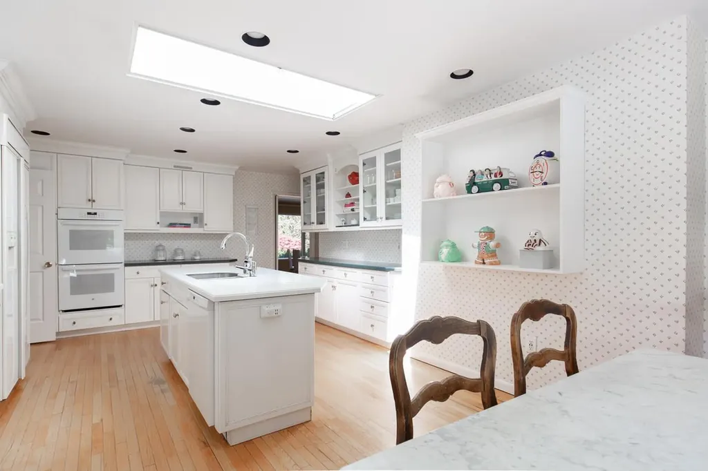 10 Kenilworth Lane Rye NY 10580