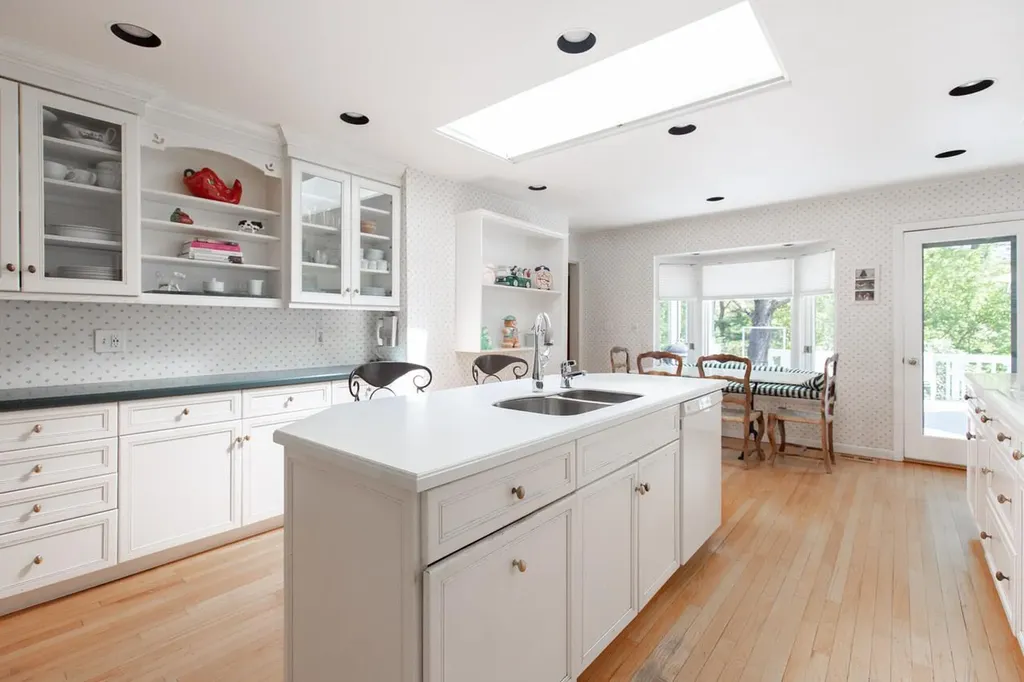 10 Kenilworth Lane Rye NY 10580