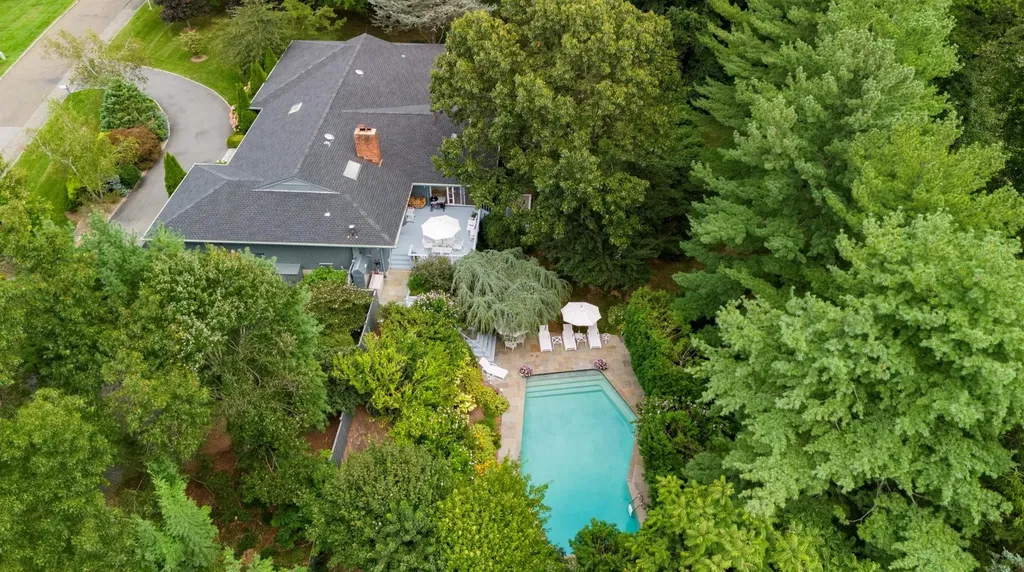 10 Kenilworth Lane Rye NY 10580