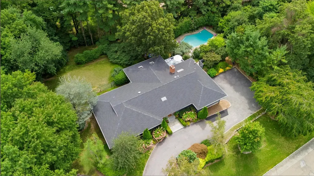 10 Kenilworth Lane Rye NY 10580