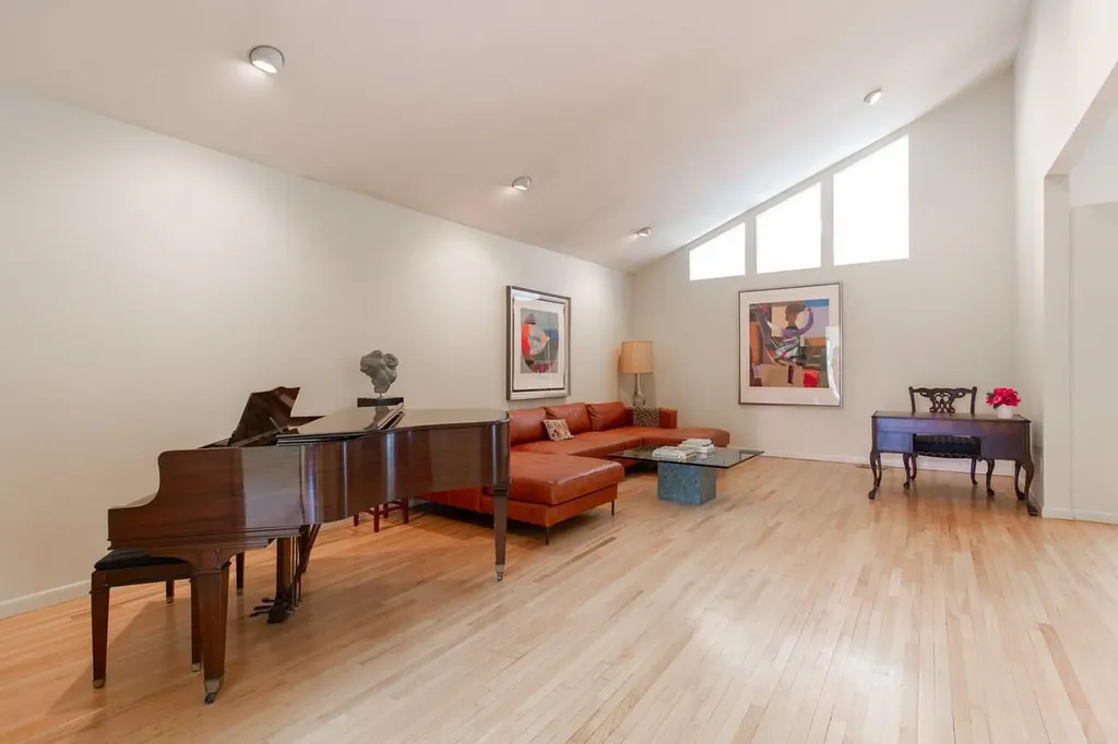 10 Kenilworth Lane Rye NY 10580