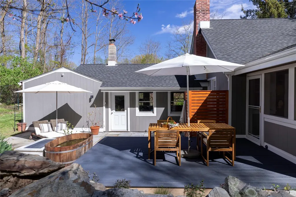 161 Camp Road Red Hook NY 12571
