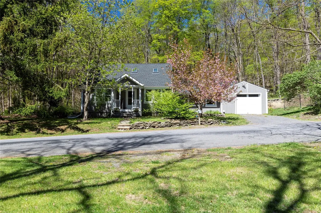 161 Camp Road Red Hook NY 12571