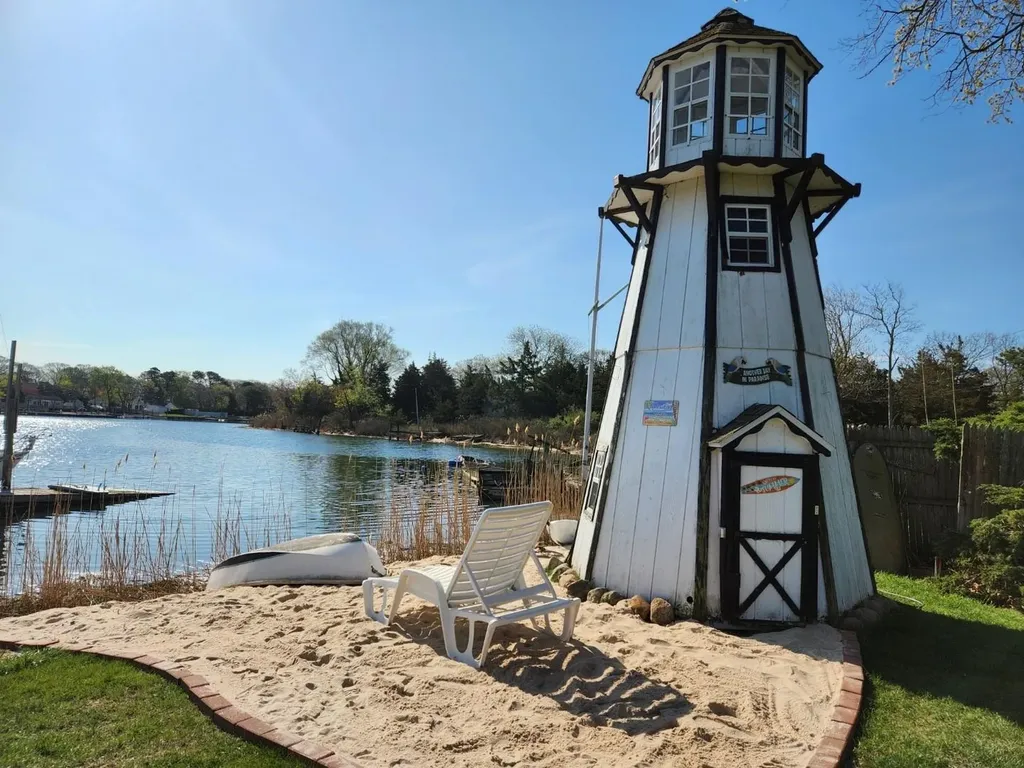 118 Overlook Drive Aquebogue NY 11931