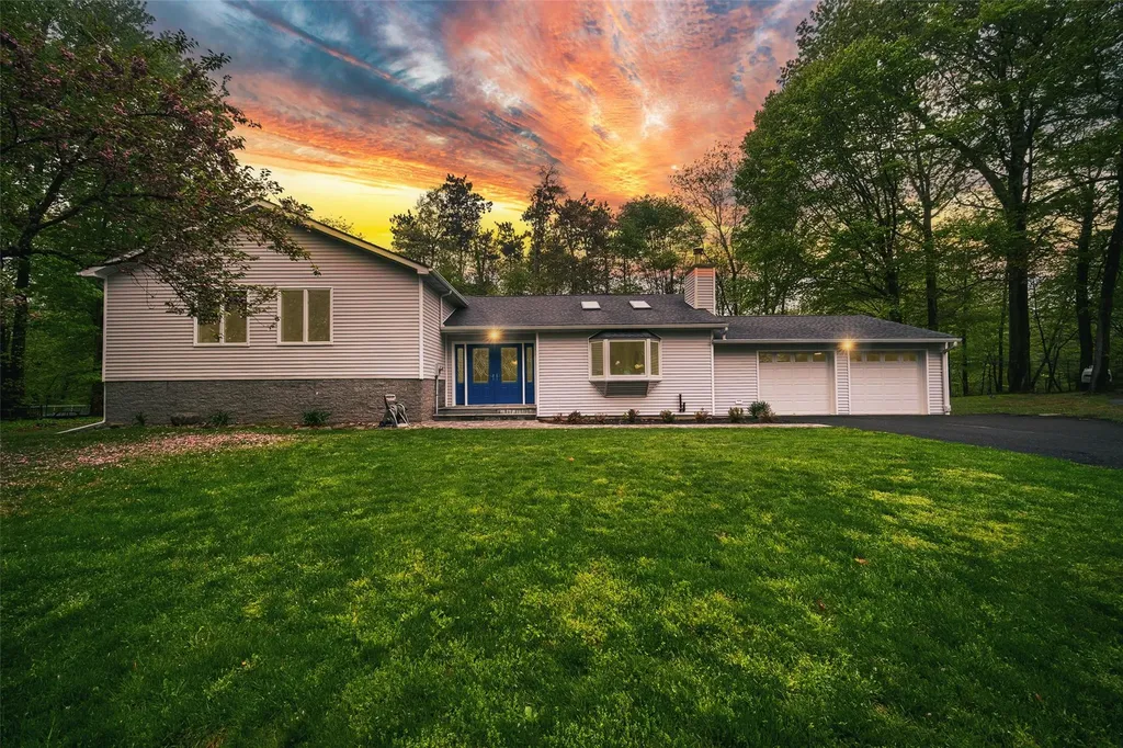 207 Freetown Highway Wallkill NY 12589