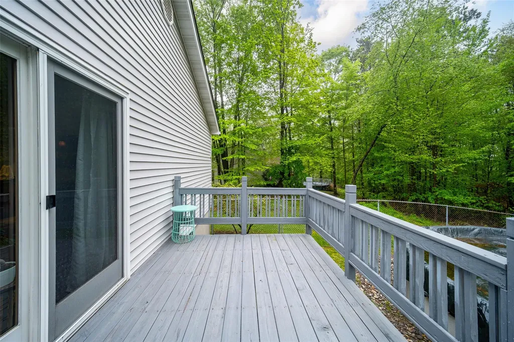 207 Freetown Highway Wallkill NY 12589
