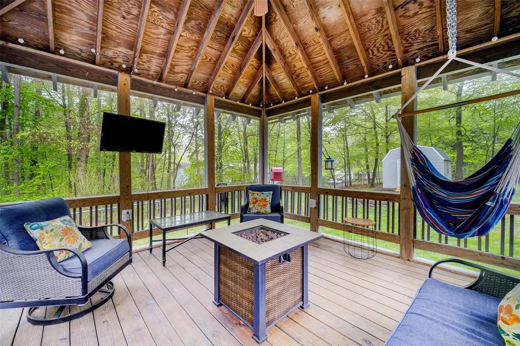 207 Freetown Highway Wallkill NY 12589