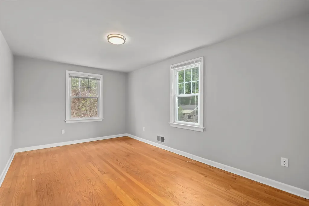 66 Grove Street Mount Kisco NY 10549