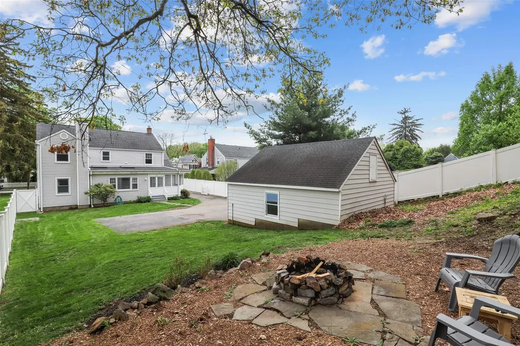 66 Grove Street Mount Kisco NY 10549