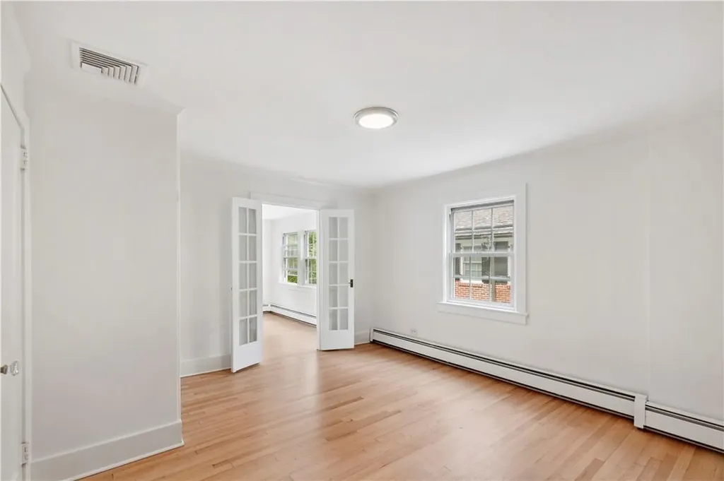 9 Kingston Road Scarsdale NY 10583