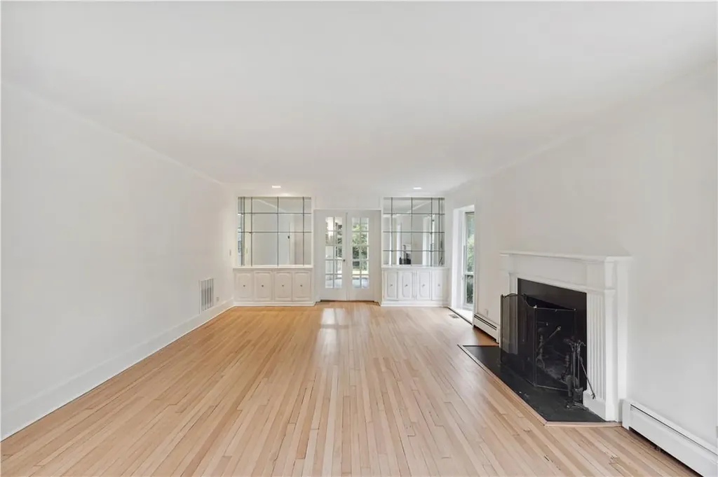 9 Kingston Road Scarsdale NY 10583