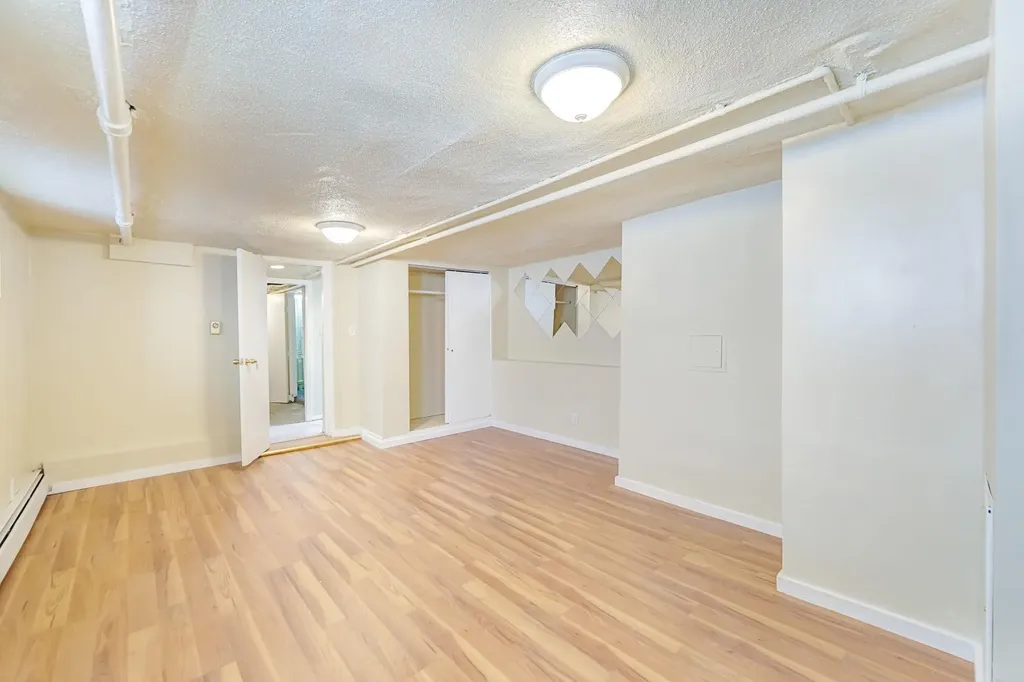 3399 Ely Avenue Bronx NY 10469