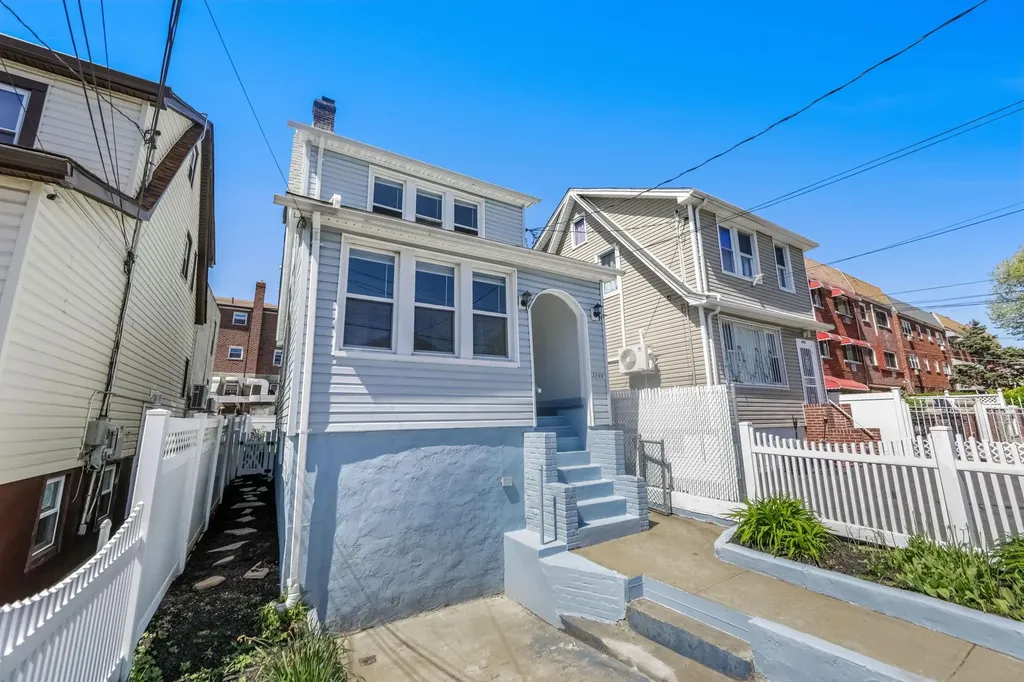 3399 Ely Avenue Bronx NY 10469