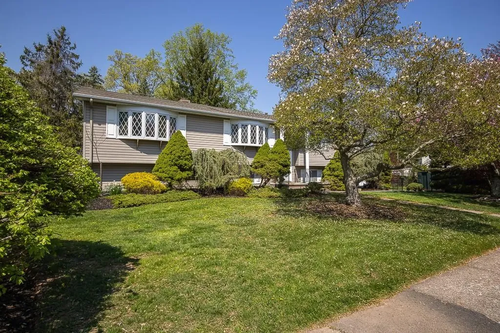 6 Heather Lane Orangeburg NY 10962