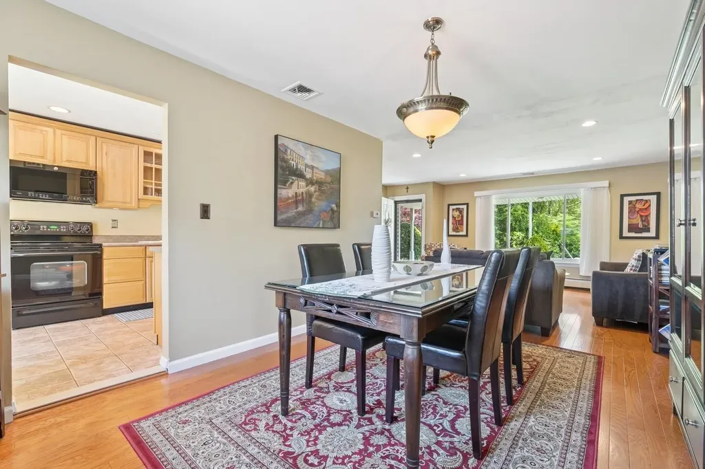4 Winfield Davis Drive Coram NY 11727
