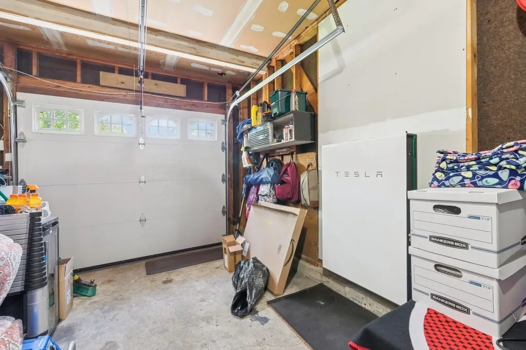 4 Winfield Davis Drive Coram NY 11727