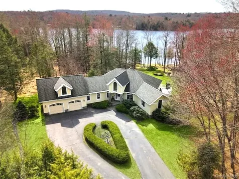 16 Deforest Drive South Fallsburg NY 12779