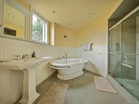 16 Deforest Drive South Fallsburg NY 12779