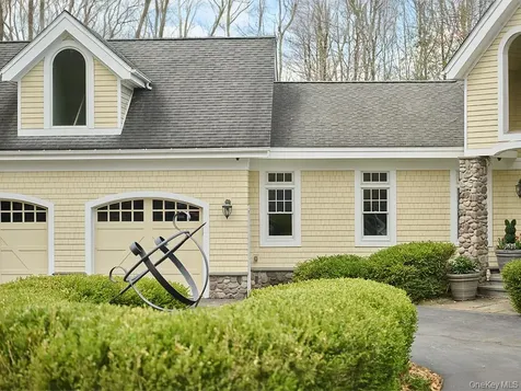 16 Deforest Drive South Fallsburg NY 12779