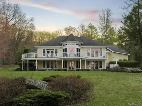 16 Deforest Drive South Fallsburg NY 12779