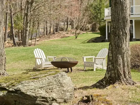 16 Deforest Drive South Fallsburg NY 12779