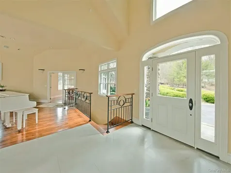 16 Deforest Drive South Fallsburg NY 12779
