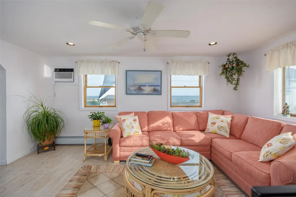 159 Araca Road Babylon NY 11702