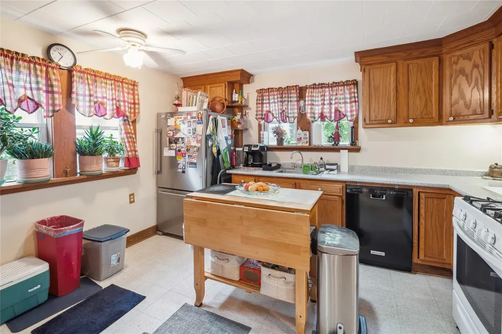 42 Wisner Avenue Middletown NY 10940