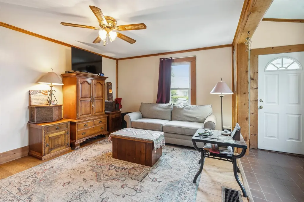 42 Wisner Avenue Middletown NY 10940
