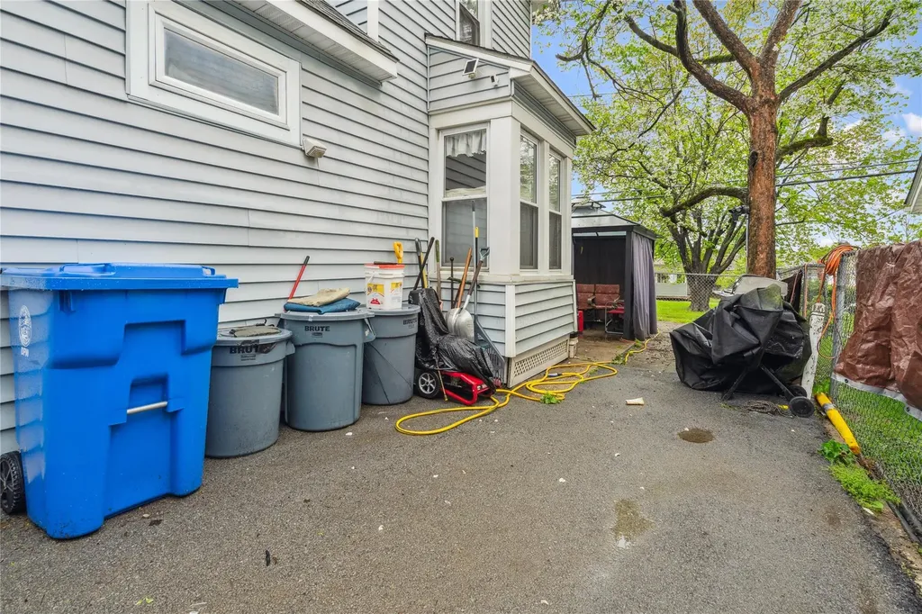 42 Wisner Avenue Middletown NY 10940