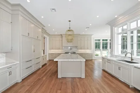 3 Woodhollow Lane Old Brookville NY 11545