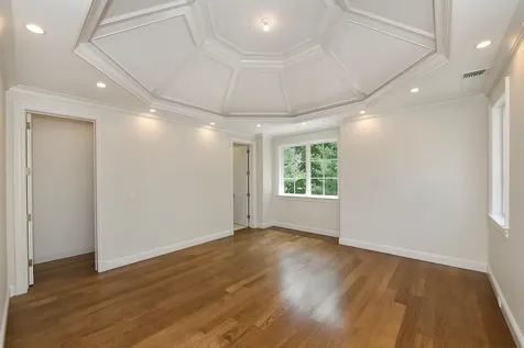 3 Woodhollow Lane Old Brookville NY 11545