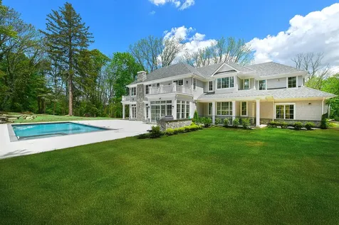3 Woodhollow Lane Old Brookville NY 11545