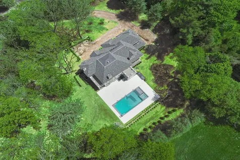 3 Woodhollow Lane Old Brookville NY 11545