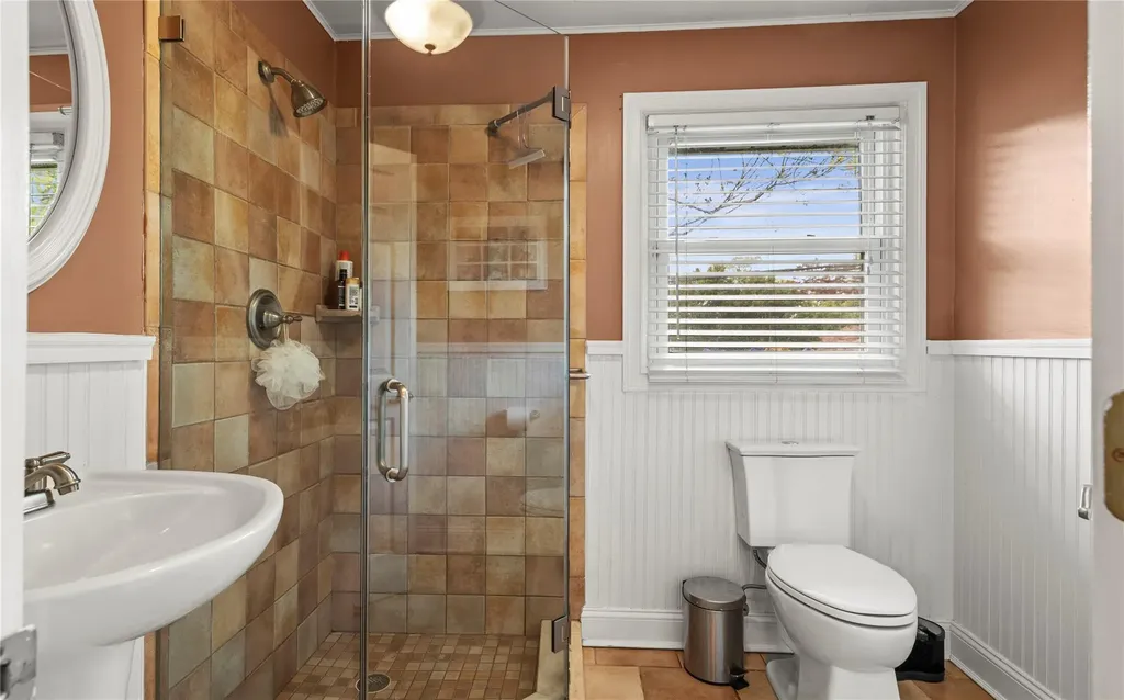 83 Hillside Avenue Saint James NY 11780